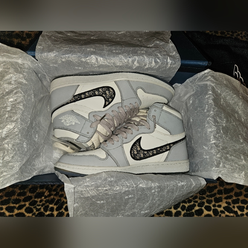 Dior X Air Jordan  1
